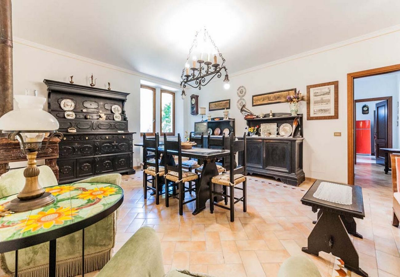 Appartamento a Bolsena - Casa Vecchia - con Piscina salata