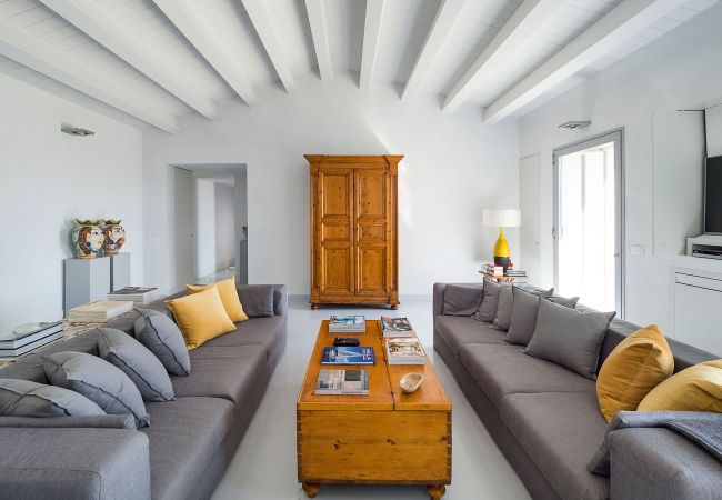 Villa a Ragusa - Villa di design con piscina vicino Ragusa, Sicily Villa a Ragusa - Villa di design con piscina vicino Ragusa, Sicily