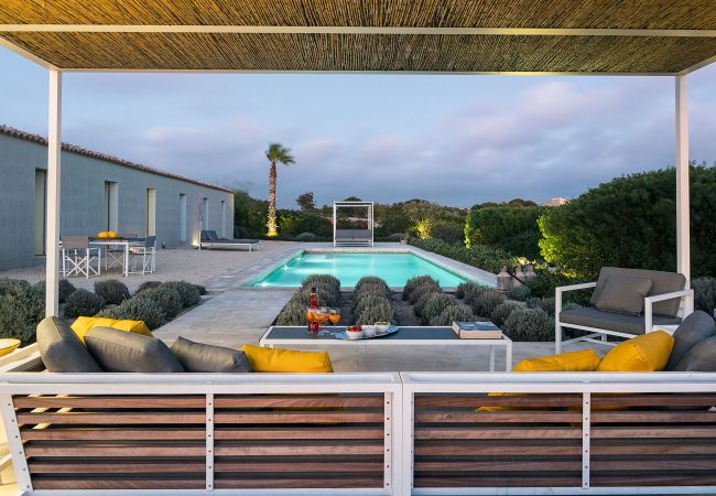 Villa a Ragusa - Villa di design con piscina vicino Ragusa, Sicily Villa a Ragusa - Villa di design con piscina vicino Ragusa, Sicily