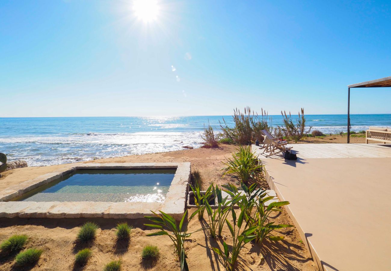 Villa a Ispica - Villa sulla spiaggia a Ispica, Sicily