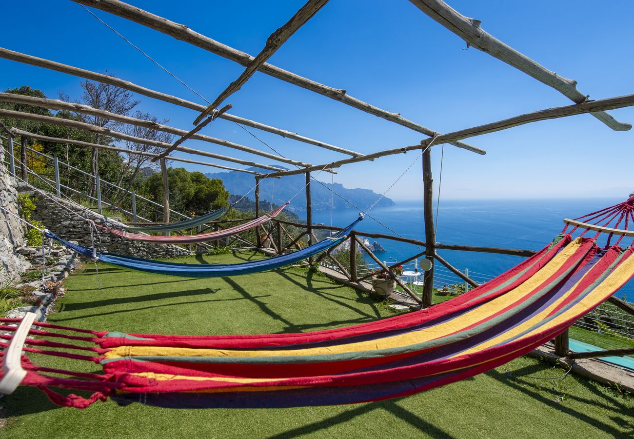 Villa a Pogerola - Villa Gioiello - Piscina vista mare con cromoterapia 