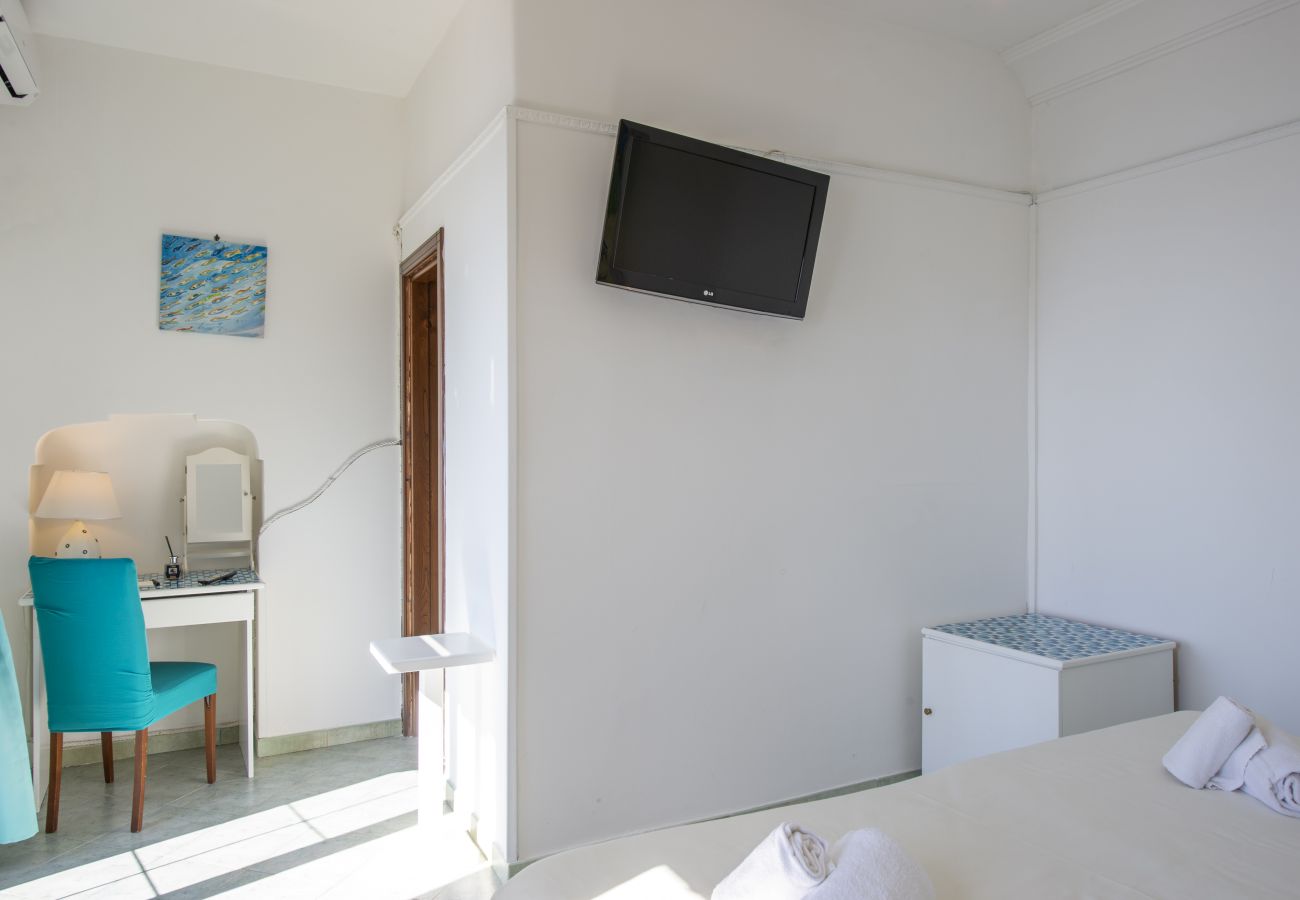 Villa a Pogerola - Villa Gioiello - Piscina vista mare con cromoterapia 