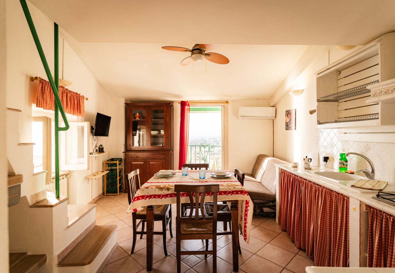 Appartamento a Sperlonga - questa casa caratteristica per 6 persone è ideale per vivere in pieno il mare e le tradizioni del borgo