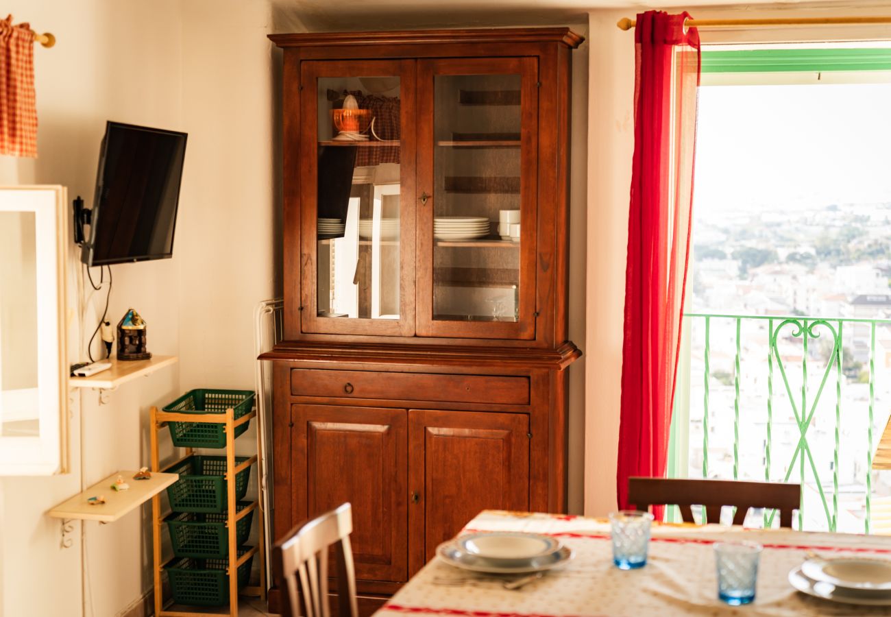 Appartamento a Sperlonga - questa casa caratteristica per 6 persone è ideale per vivere in pieno il mare e le tradizioni del borgo