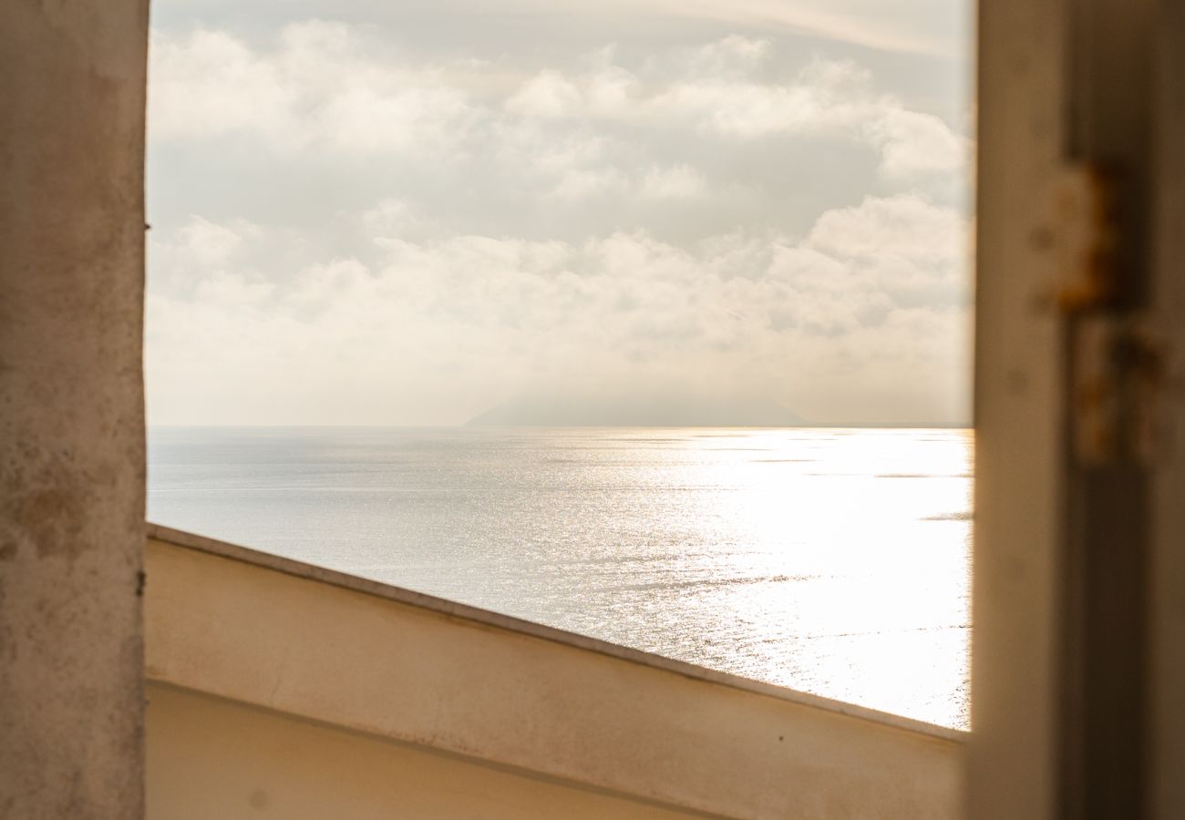 Appartamento a Sperlonga - questa casa caratteristica per 6 persone è ideale per vivere in pieno il mare e le tradizioni del borgo