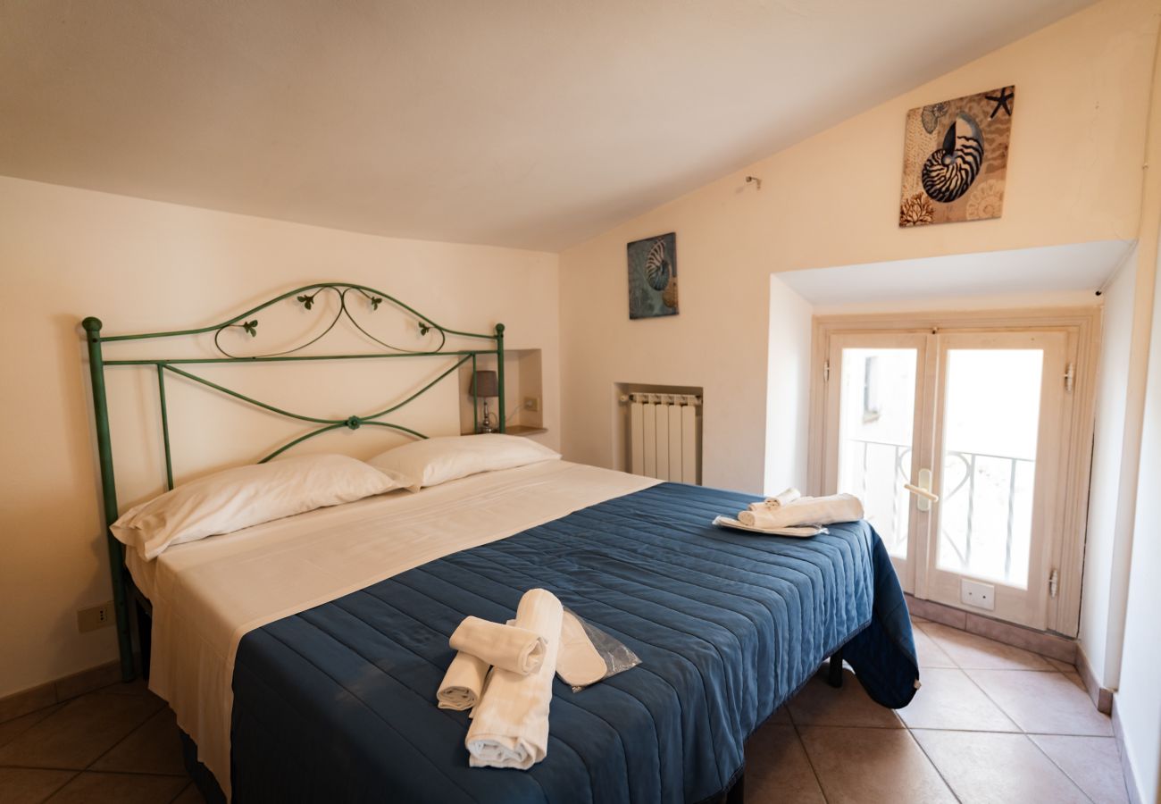 Appartamento a Sperlonga - questa casa caratteristica per 6 persone è ideale per vivere in pieno il mare e le tradizioni del borgo