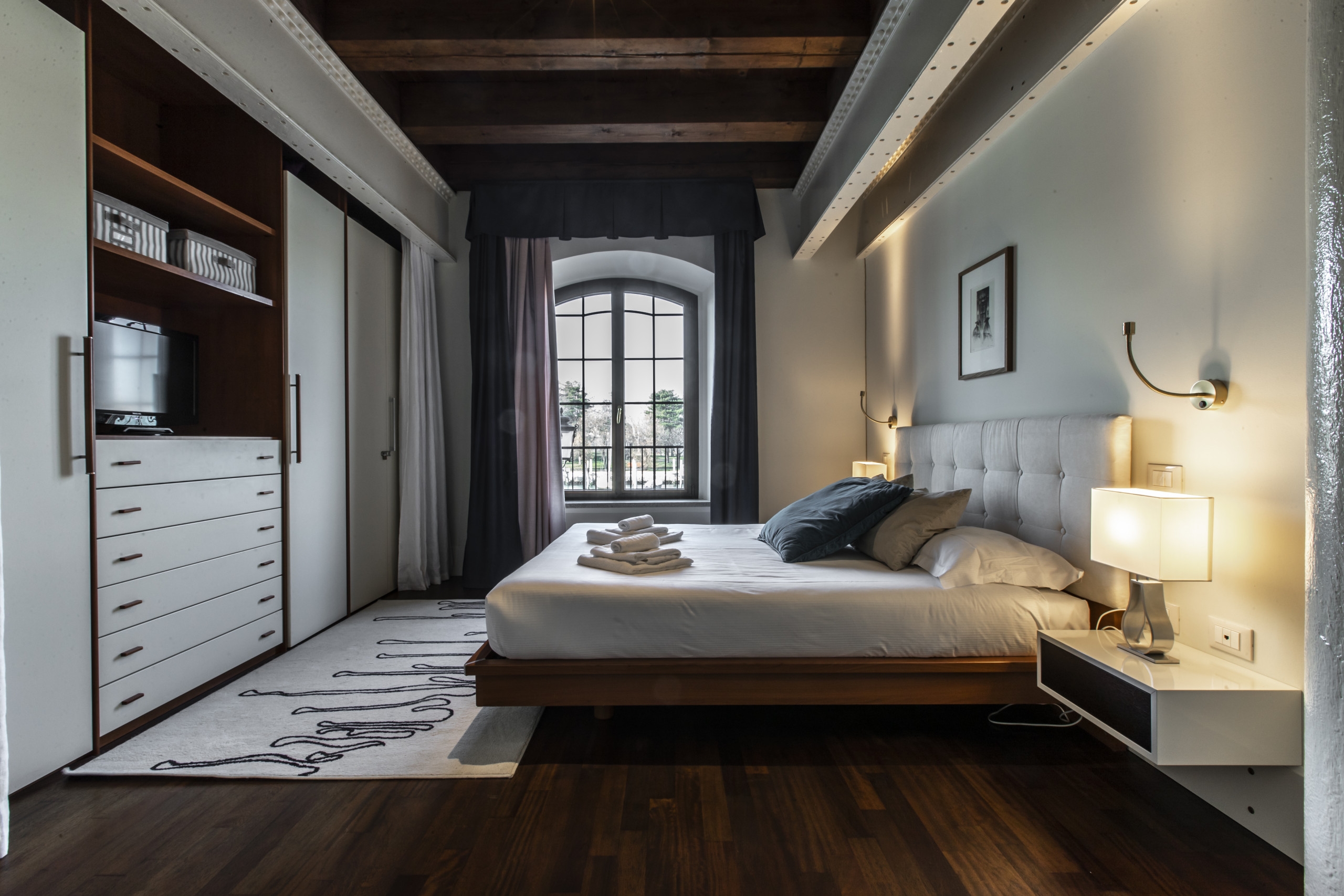 Molino Stucky Apartment Wi-Fi R&R