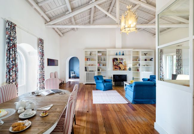 Villa a Trecastagni - Villa chic di campagna con piscina Villa a Trecastagni - Villa chic di campagna con piscina