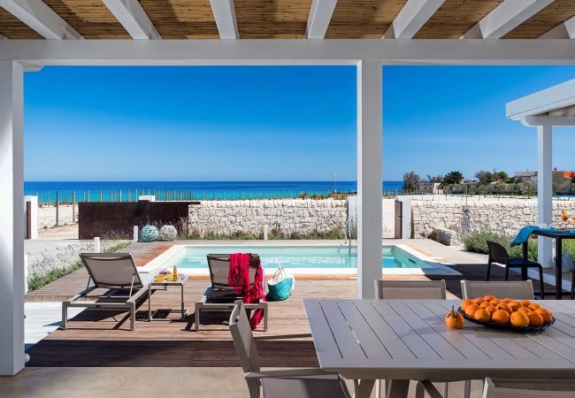 Villa a Noto - Villa fronte mare con piscina a Marzamemi, Sicily - Lavanda Villa a Noto - Villa fronte mare con piscina a Marzamemi, Sicily - Lavanda