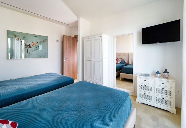 Villa a Noto - Villa con piscina fronte mare a Marzamemi, Sicily - Ulivo - 8 pax Villa a Noto - Villa con piscina fronte mare a Marzamemi, Sicily - Ulivo - 8 pax