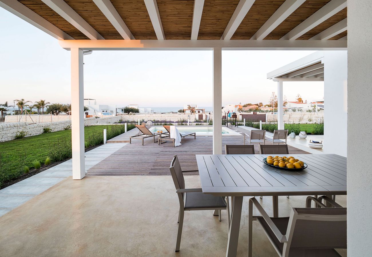 Villa a Noto - Villa con piscina fronte mare a Marzamemi, Sicily - Ulivo - 8 pax