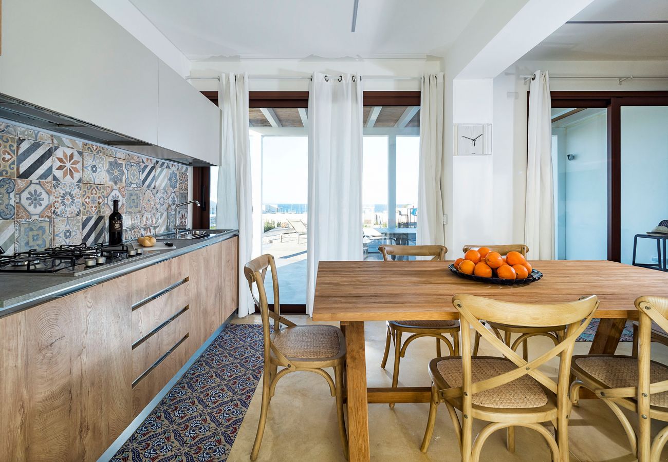 Villa a Noto - Villa con piscina fronte mare a Marzamemi, Sicily - Ulivo - 8 pax