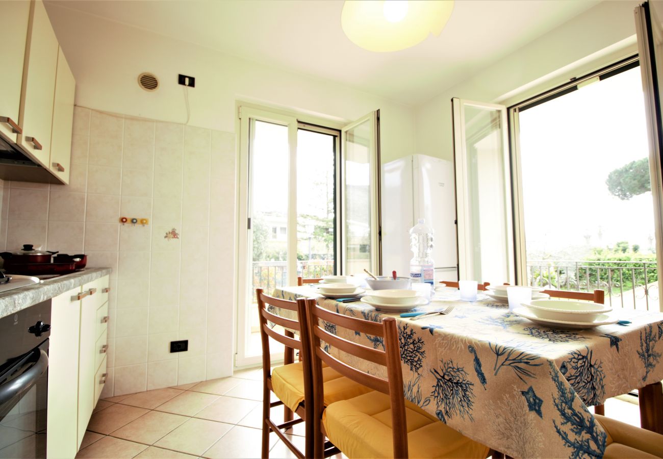 Villa a Sperlonga - più comfort più spazio più privacy per una comoda vacanza