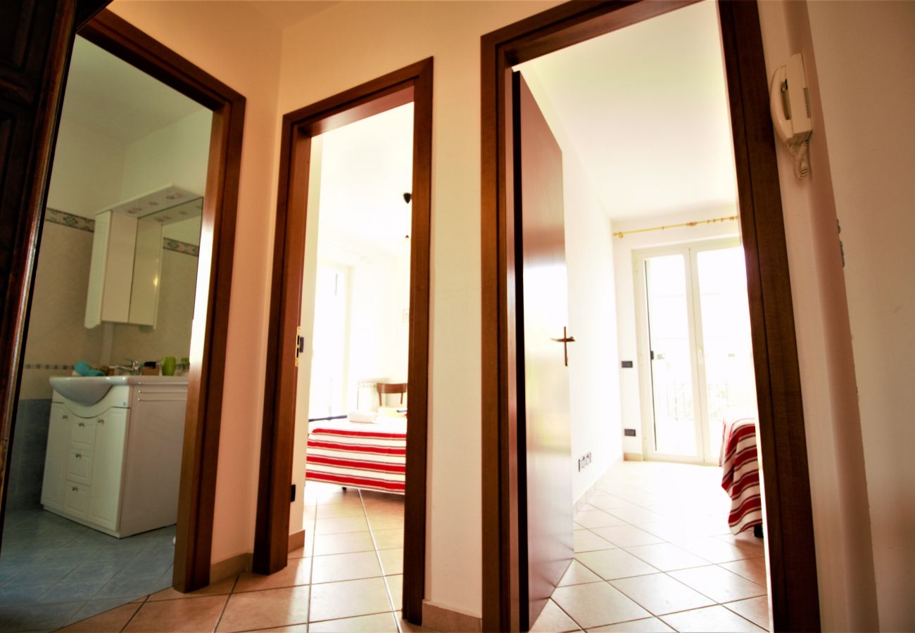 Villa a Sperlonga - più comfort più spazio più privacy per una comoda vacanza