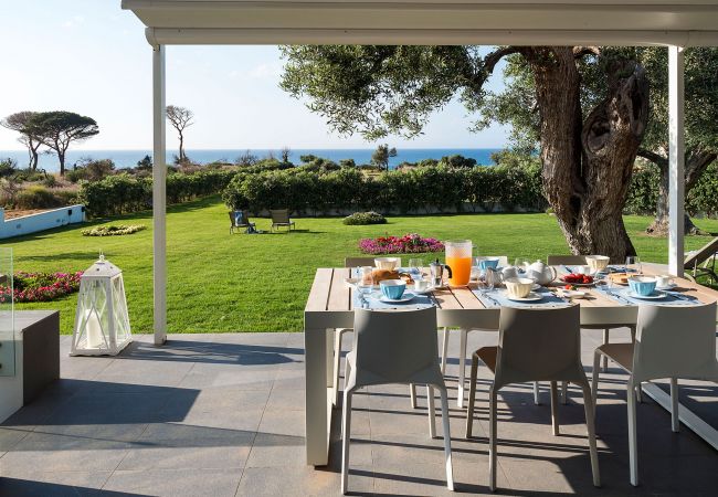 Villa a Cefalù - Villa con terrazza vista mare, Cefalù, Sicilia Villa a Cefalù - Villa con terrazza vista mare, Cefalù, Sicilia