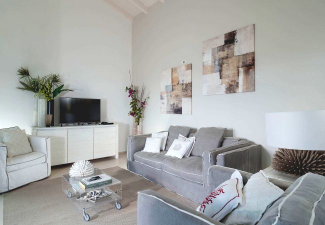 Villa a Cefalù - Villa con terrazza vista mare, Cefalù, Sicilia Villa a Cefalù - Villa con terrazza vista mare, Cefalù, Sicilia