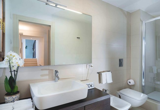 Villa a Cefalù - Villa con terrazza vista mare, Cefalù, Sicilia Villa a Cefalù - Villa con terrazza vista mare, Cefalù, Sicilia