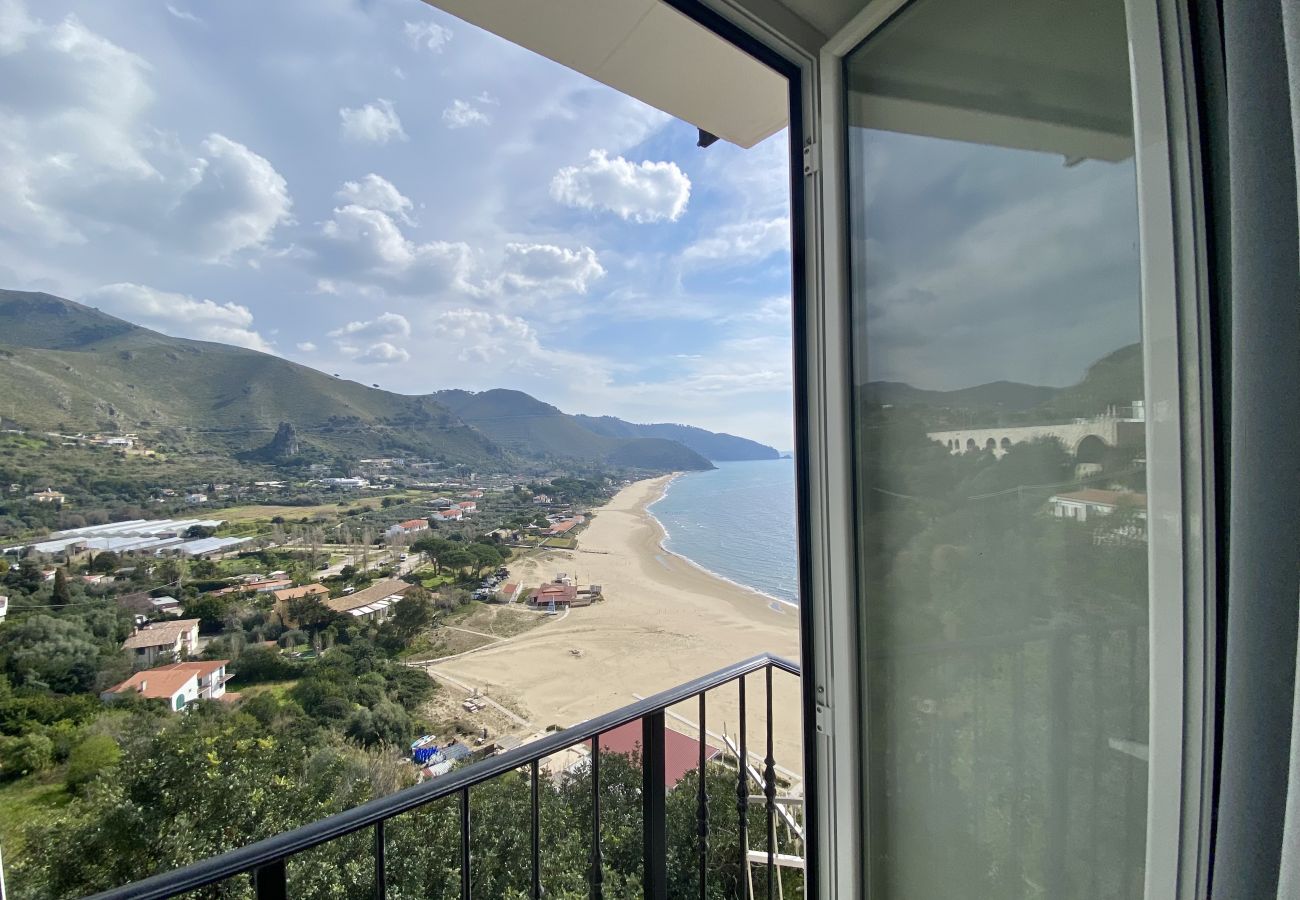 Appartamento a Sperlonga - Fantastico bilocale con vista mare