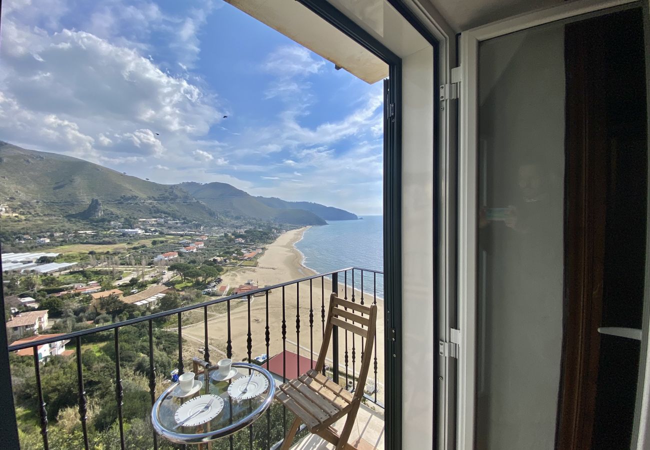 Appartamento a Sperlonga - Fantastico bilocale con vista mare