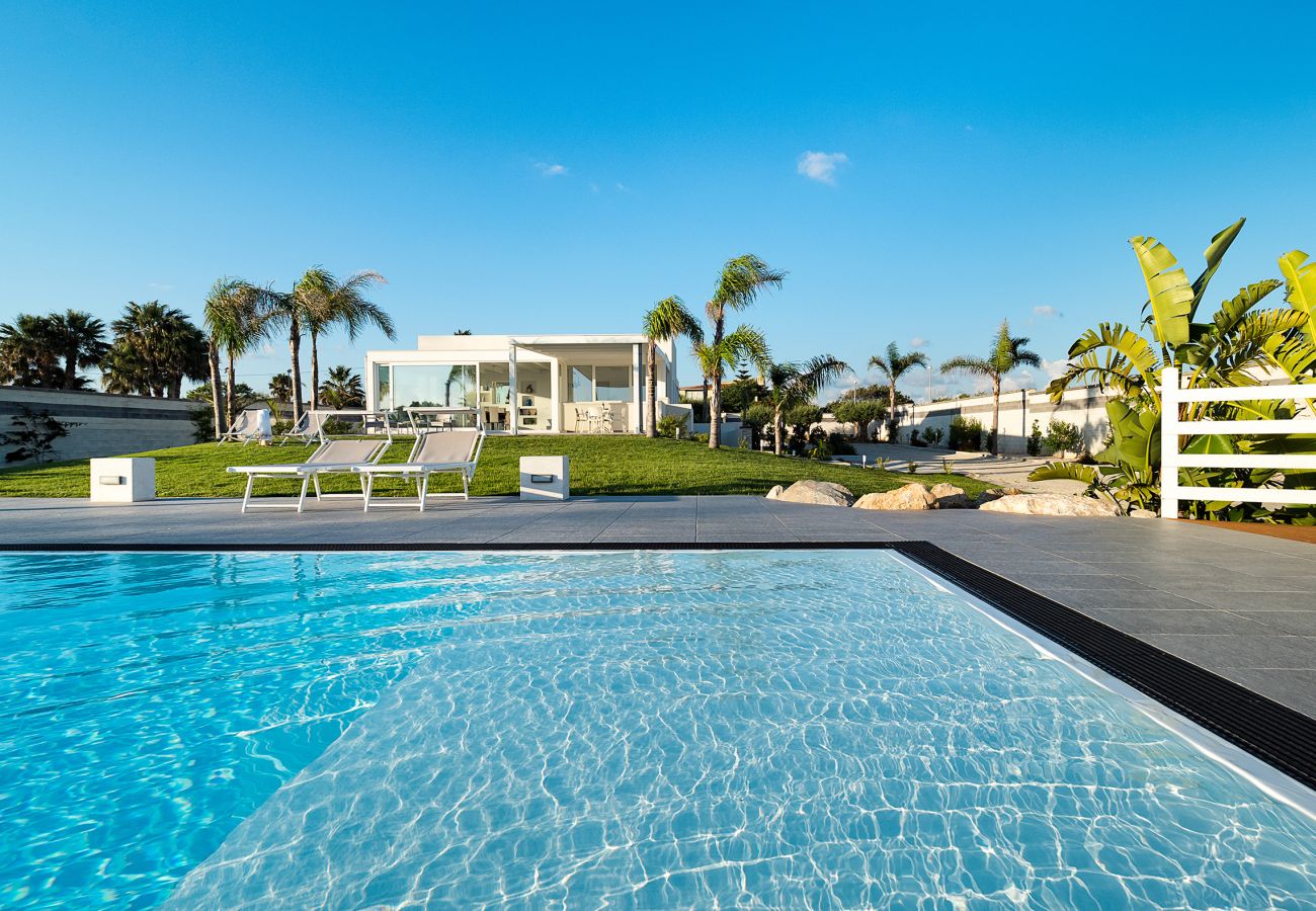 Casa a Marsala - Bella casa, 300 metri dal mare. Piscina in comune. Marsala, Sicilia - Diantia 10pax