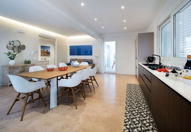 Villa a Noto - Villa con piscina fronte mare a Marzamemi, Sicily - Palma - 8 pax Villa a Noto - Villa con piscina fronte mare a Marzamemi, Sicily - Palma - 8 pax