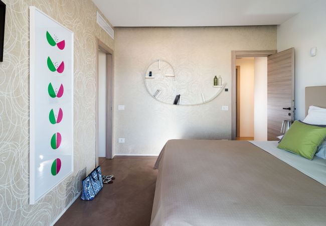 Villa a Noto - Villa con piscina fronte mare a Marzamemi, Sicily - Palma - 8 pax Villa a Noto - Villa con piscina fronte mare a Marzamemi, Sicily - Palma - 8 pax