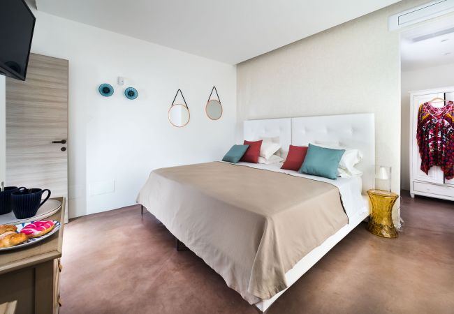 Villa a Noto - Villa con piscina fronte mare a Marzamemi, Sicily - Palma - 8 pax Villa a Noto - Villa con piscina fronte mare a Marzamemi, Sicily - Palma - 8 pax