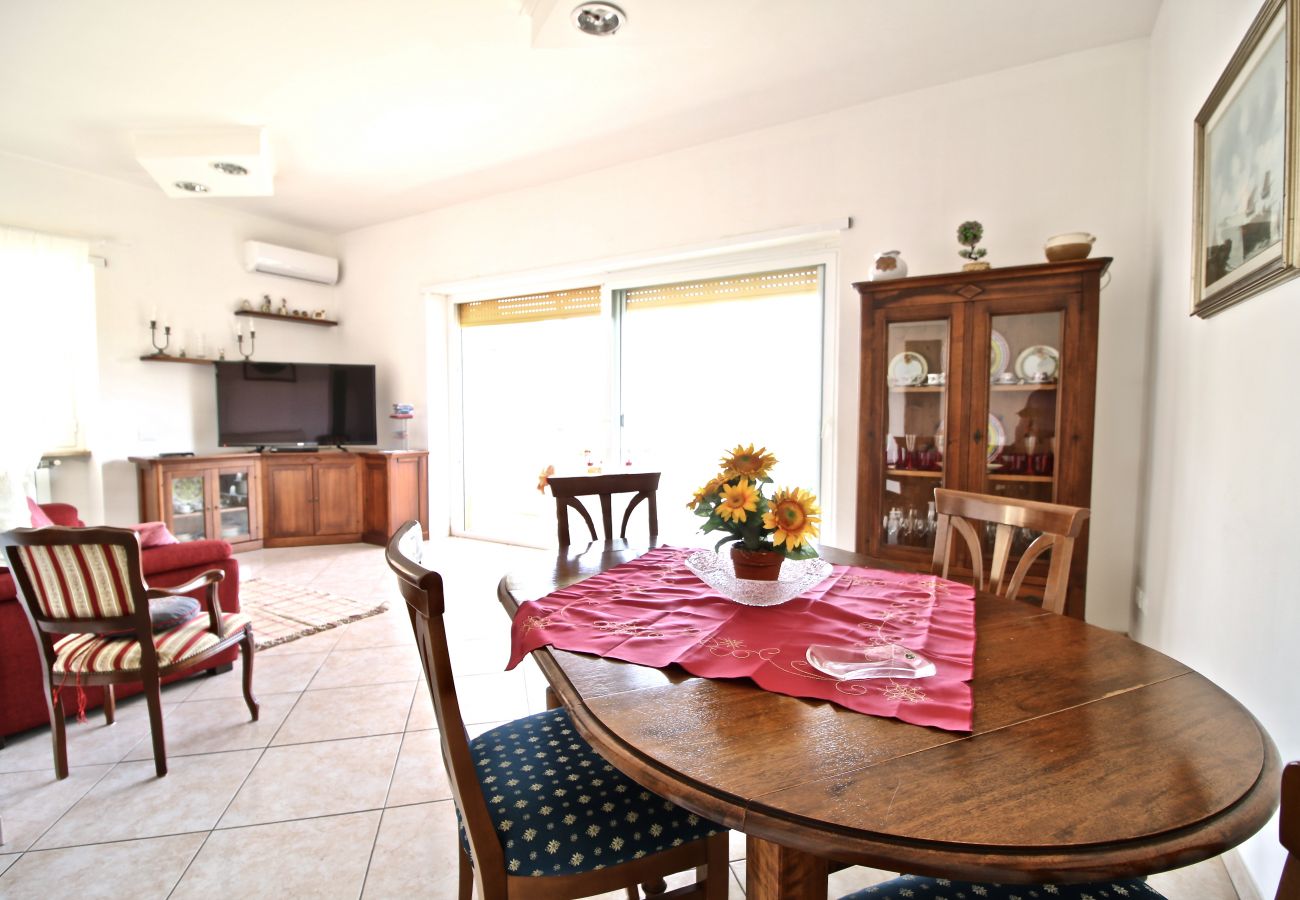 Appartamento a Terracina - Fantastica casa vista mare a due passi dalla spiaggia