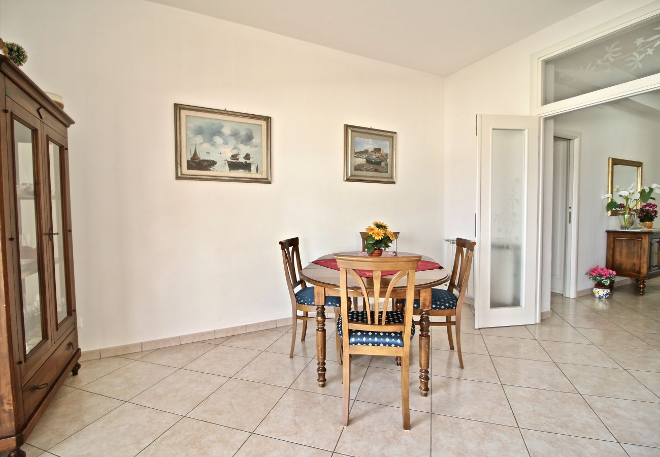 Appartamento a Terracina - Fantastica casa vista mare a due passi dalla spiaggia