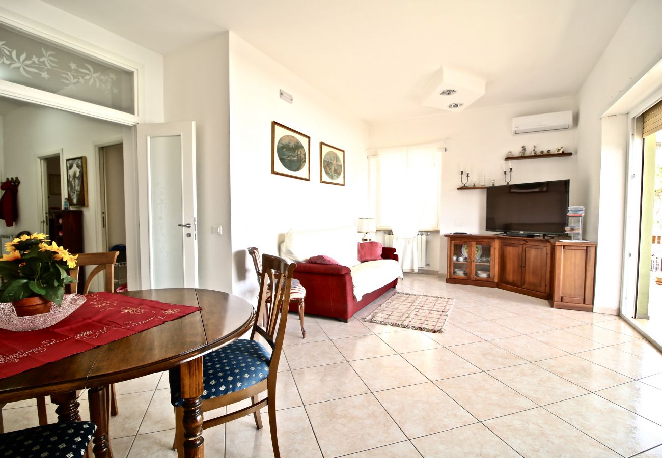 Appartamento a Terracina - Fantastica casa vista mare a due passi dalla spiaggia