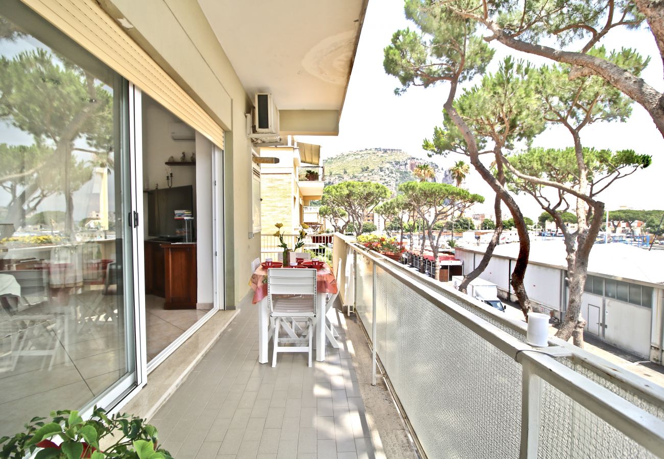 Appartamento a Terracina - Fantastica casa vista mare a due passi dalla spiaggia