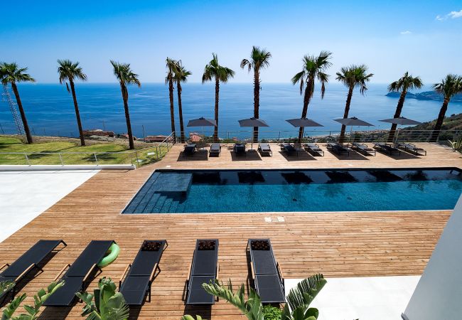 Villa a Letojanni - Villa di lusso con piscina a Taormina, Sicily Villa a Letojanni - Villa di lusso con piscina a Taormina, Sicily