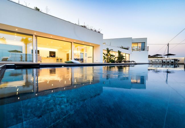 Villa a Letojanni - Villa di lusso con piscina a Taormina, Sicily Villa a Letojanni - Villa di lusso con piscina a Taormina, Sicily