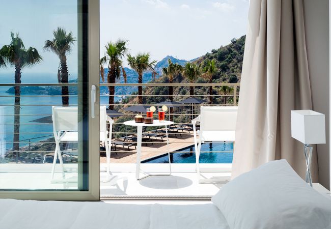 Villa a Letojanni - Villa di lusso con piscina a Taormina, Sicily Villa a Letojanni - Villa di lusso con piscina a Taormina, Sicily