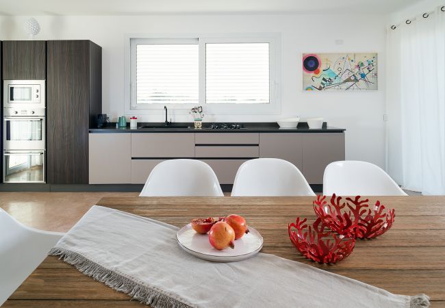 Villa a Noto - Villa fronte mare con piscina a Marzamemi, Sicily  - Fico d'India, 8 pax Villa a Noto - Villa fronte mare con piscina a Marzamemi, Sicily  - Fico d'India, 8 pax