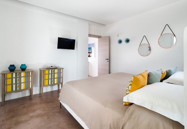 Villa a Noto - Villa fronte mare con piscina a Marzamemi, Sicily  - Fico d'India, 8 pax Villa a Noto - Villa fronte mare con piscina a Marzamemi, Sicily  - Fico d'India, 8 pax