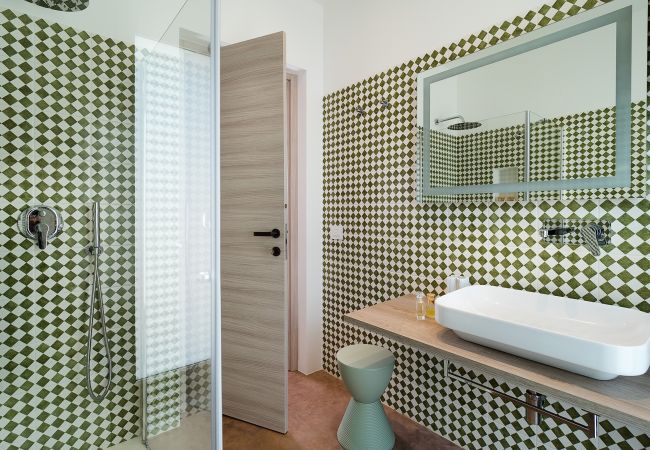 Villa a Noto - Villa fronte mare con piscina a Marzamemi, Sicily  - Fico d'India, 8 pax Villa a Noto - Villa fronte mare con piscina a Marzamemi, Sicily  - Fico d'India, 8 pax