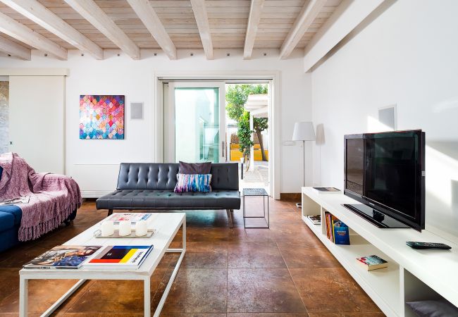 Villa a Ispica - Villa fronte mare a Porto Ulisse, Ispica, Sicily  Villa a Ispica - Villa fronte mare a Porto Ulisse, Ispica, Sicily