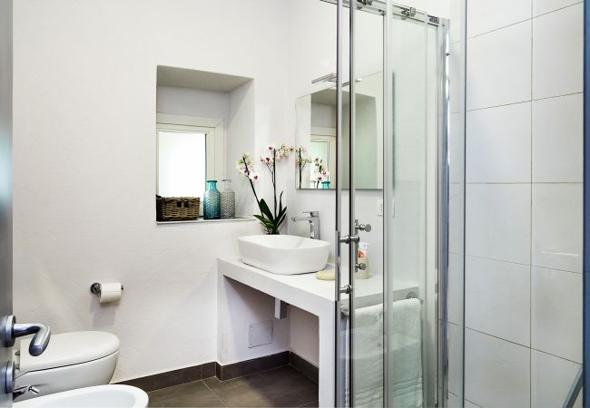 Villa a Ispica - Villa fronte mare a Porto Ulisse, Ispica, Sicily  Villa a Ispica - Villa fronte mare a Porto Ulisse, Ispica, Sicily