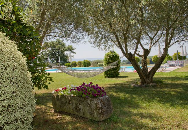 casa vacanza con piscina sul lago di Bolsena