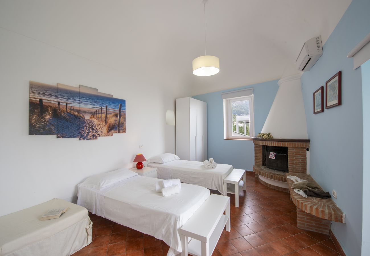 Casa a Praiano - Casa Punta Paradiso - Romantico Rifugio Vista Mare