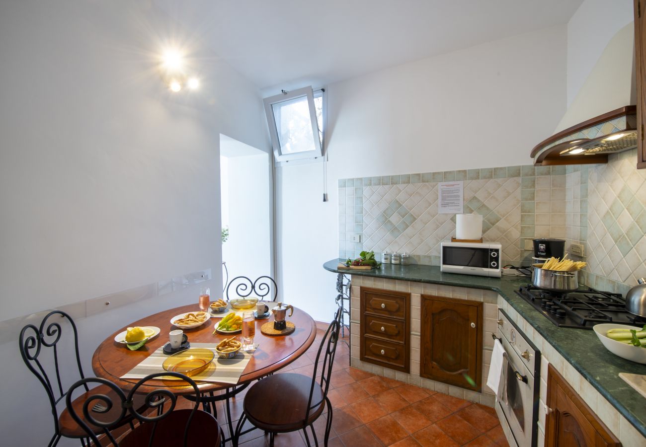 Casa a Praiano - Casa Punta Paradiso - Romantico Rifugio Vista Mare