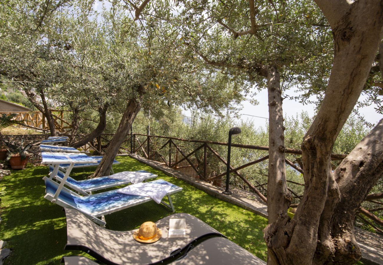 Casa a Praiano - Casa Punta Paradiso - Romantico Rifugio Vista Mare