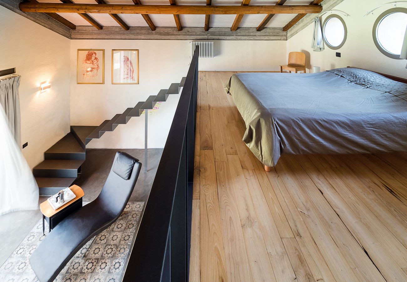 Villa a Zafferana Etnea - Villa con piscina, wellness e campo da calcetto privati - 8 pax