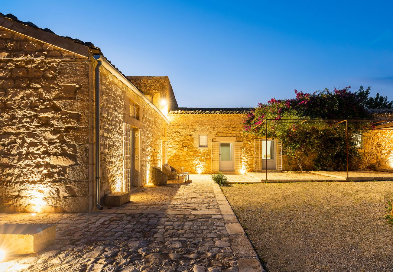 Villa a Scicli - Villa esclusiva con piscina, cucina esterna, Scicli, Sicilia - 12 pax