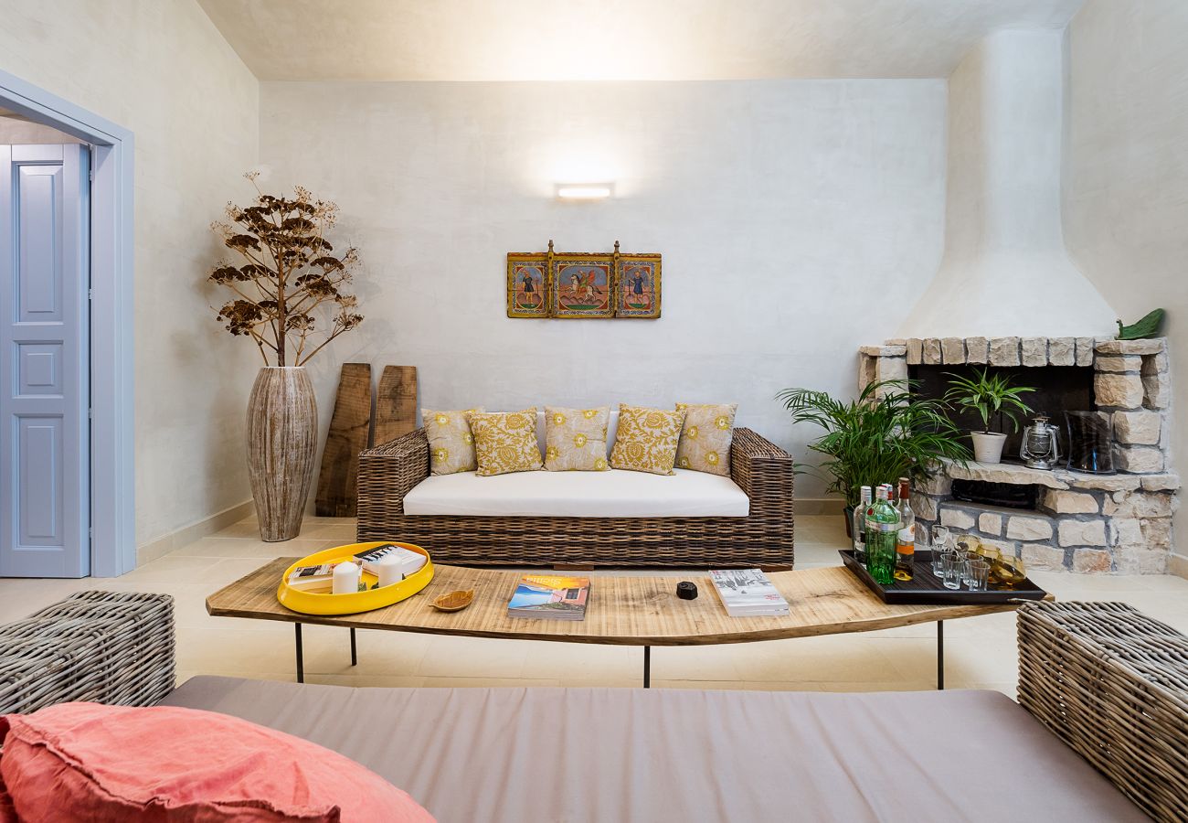 Villa a Scicli - Villa esclusiva con piscina, cucina esterna, Scicli, Sicilia - 12 pax