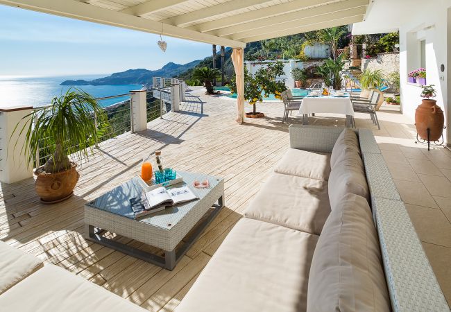 Villa a Taormina - Villa con piscina e vista mare, vicino Taormina, Sicily Villa a Taormina - Villa con piscina e vista mare, vicino Taormina, Sicily