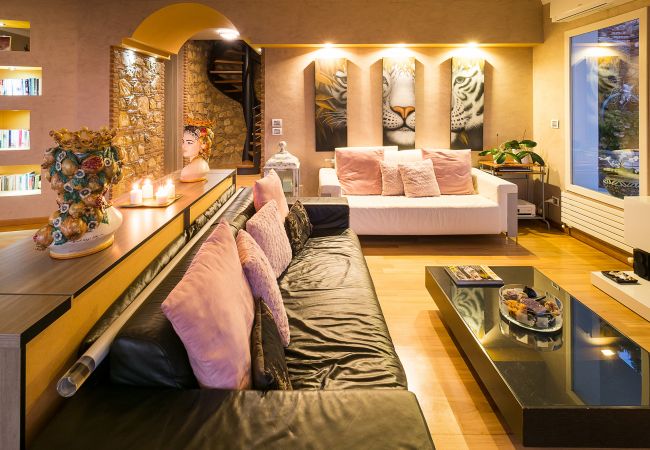 Villa a Taormina - Villa con piscina e vista mare, vicino Taormina, Sicily Villa a Taormina - Villa con piscina e vista mare, vicino Taormina, Sicily