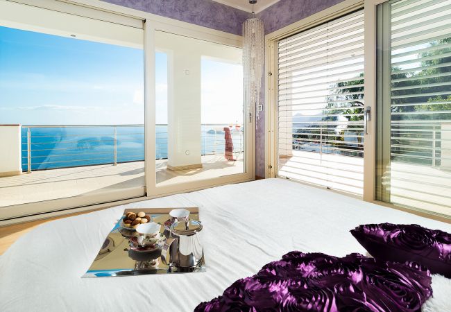 Villa a Taormina - Villa con piscina e vista mare, vicino Taormina, Sicily Villa a Taormina - Villa con piscina e vista mare, vicino Taormina, Sicily