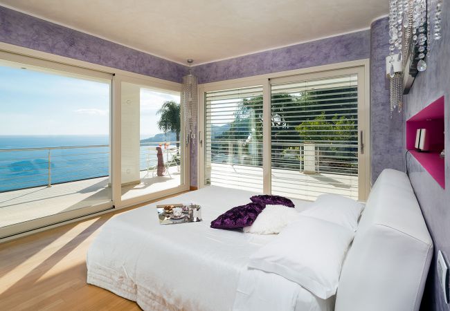 Villa a Taormina - Villa con piscina e vista mare, vicino Taormina, Sicily Villa a Taormina - Villa con piscina e vista mare, vicino Taormina, Sicily